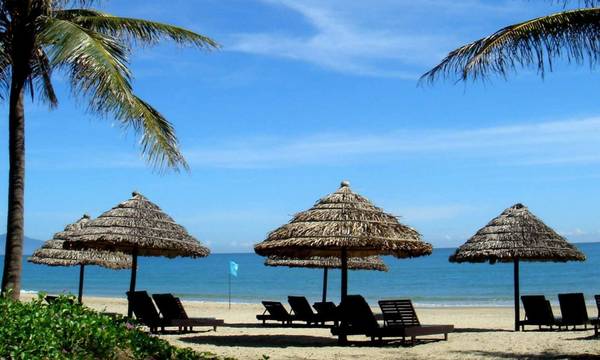 Vẻ đẹp của biển Cửa Đại