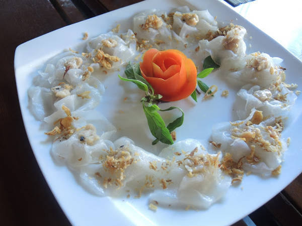 Bánh bao, bánh vạc.