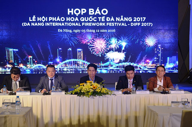 họp báo đà nẵng pháo hoa 2019