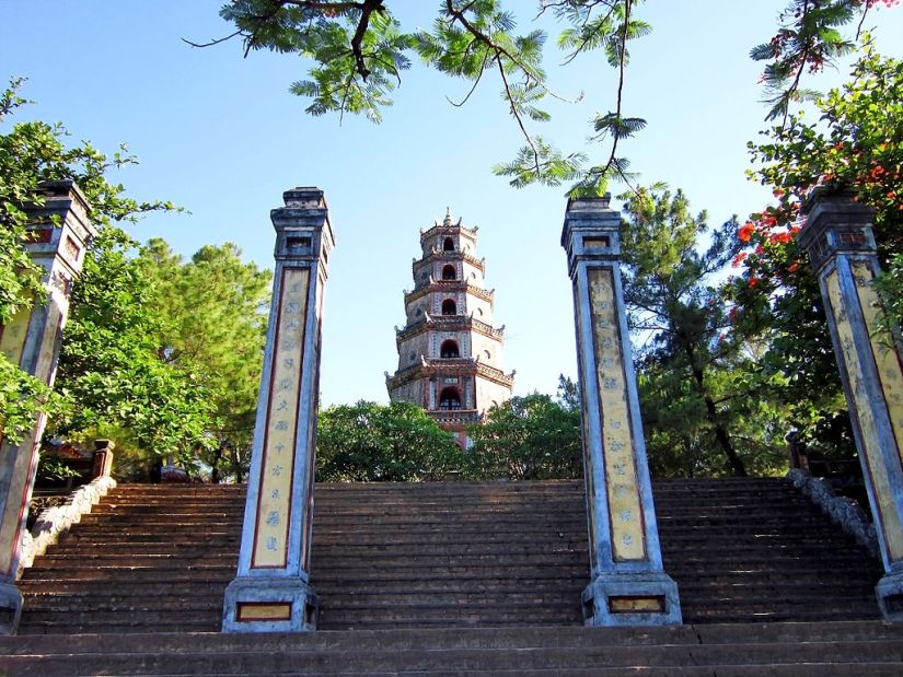 chùa thiên mụ huế