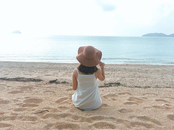 Những bãi cát hoang sơ ở Cái Chiên