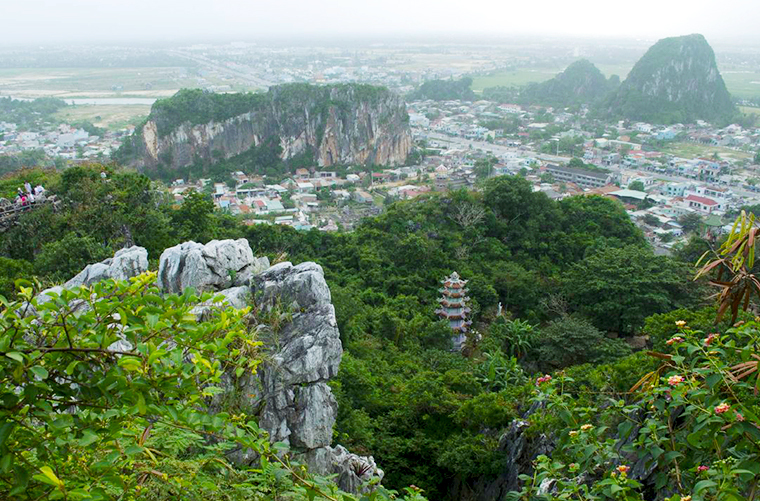 vẻ đẹp hùng vĩ của ngũ hành sơn