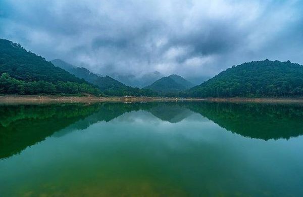 Núi Hàm Lợn, Hà Nội