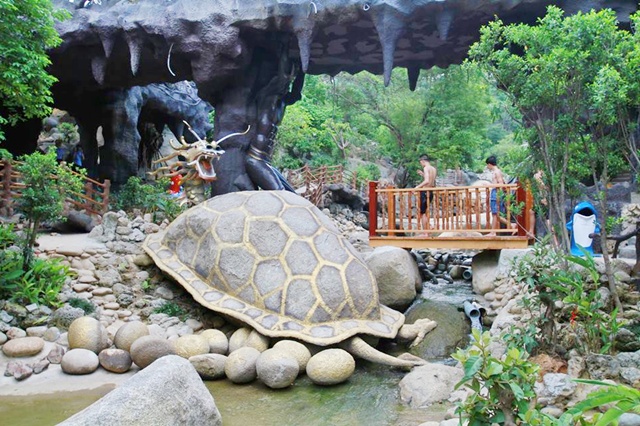 tượng long qui núi thần tài
