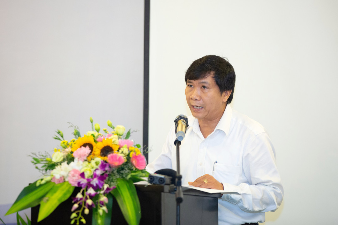 Ông Nguyễn Văn Sơn, Phó chủ tịch UBND TP. Hội An phát biểu tại hội thảo Ông Nguyễn Văn Sơn, Phó chủ tịch UBND TP. Hội An phát biểu tại hội thảo