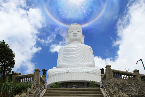 tượng phật linh ứng bà nà hills