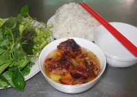 Bún chả Việt Nam lọt top món ngon đường phố hấp dẫn nhất thế giới